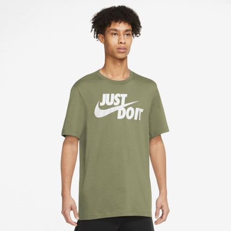 Comprar Camiseta Manga Corta "Just Do It" Swoosh | Intersport.es